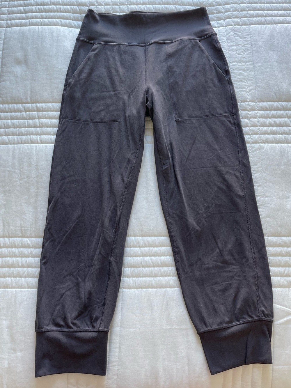 Lululemon women joggers